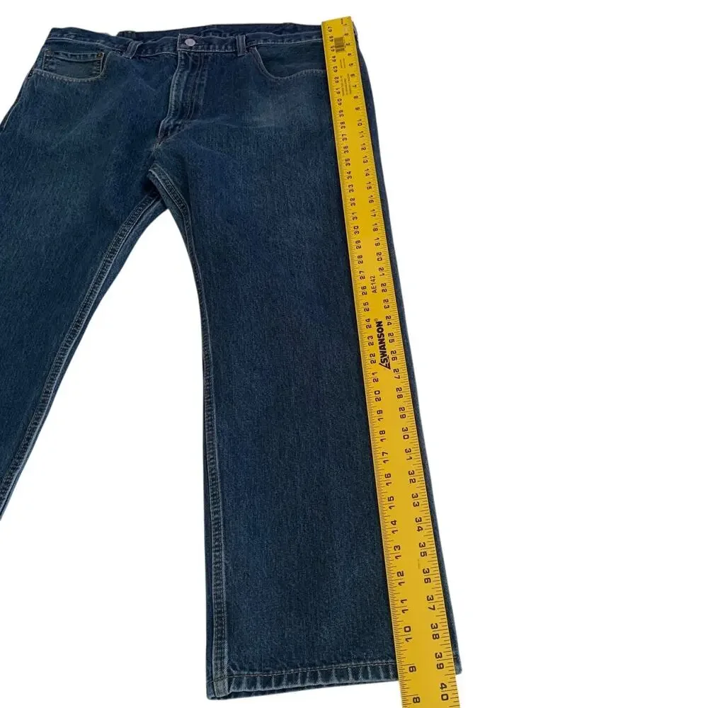 Levi's 505 Men's Size 42x30 Regular Fit Straight Leg Non-Stretch Denim Jeans